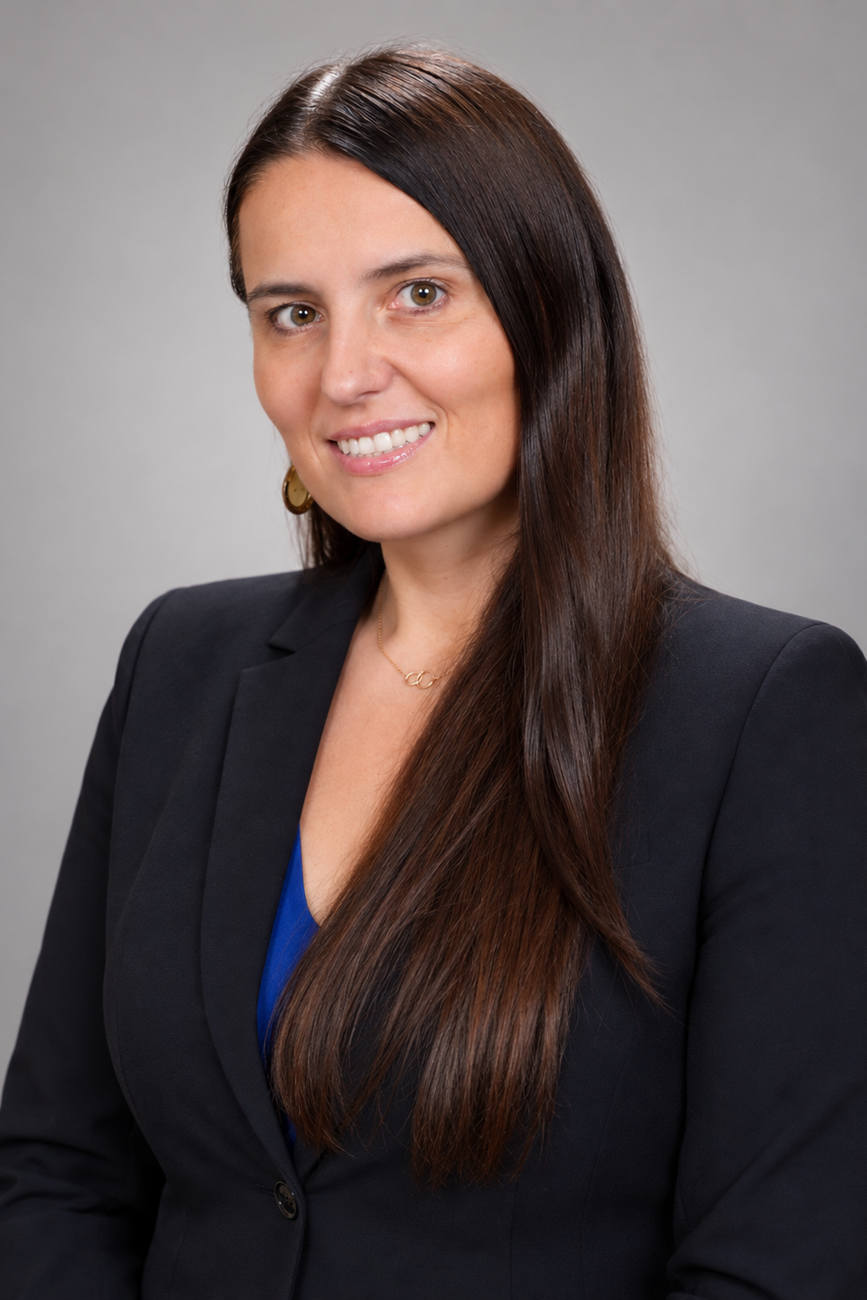 Mariola Ferraro headshot